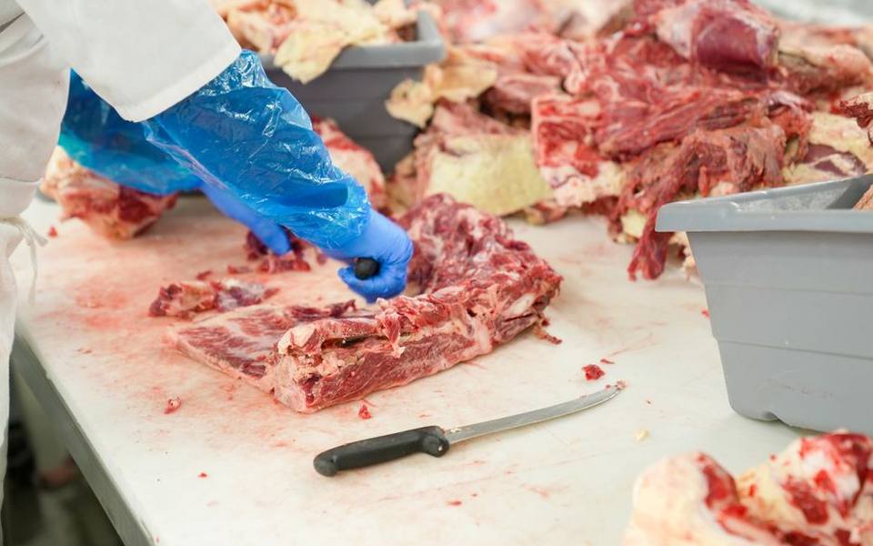 Selecting Quality Bistro Cuts at the Meat Counter