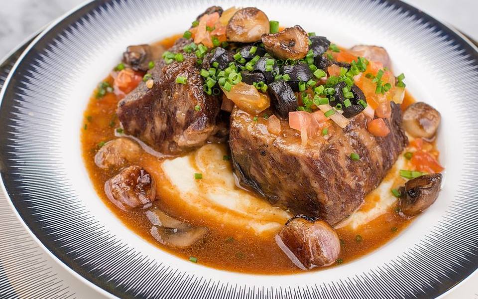 Cooking Country-Style Ribs in the Crock Pot