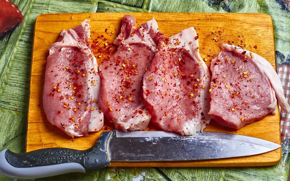 Stuffed Pork Chops: Sizing, Pocketing, and Fillings